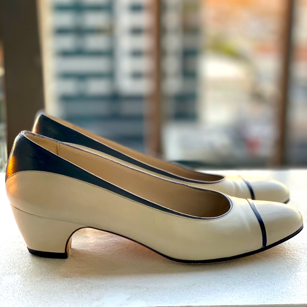 Vintage Salvatore Ferragamo Shoes Size 5
